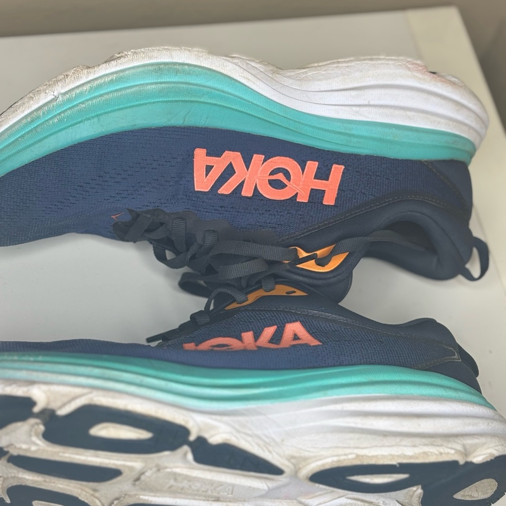 Hoka Bondi 8 Road Running women's 9.5 No Insoles - Picture 5 of 7